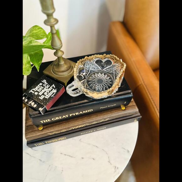 Antique Crystal Triangular Nappy with Gold Rim and Heart Cut Design, circa 1899 - Picture 1 of 9